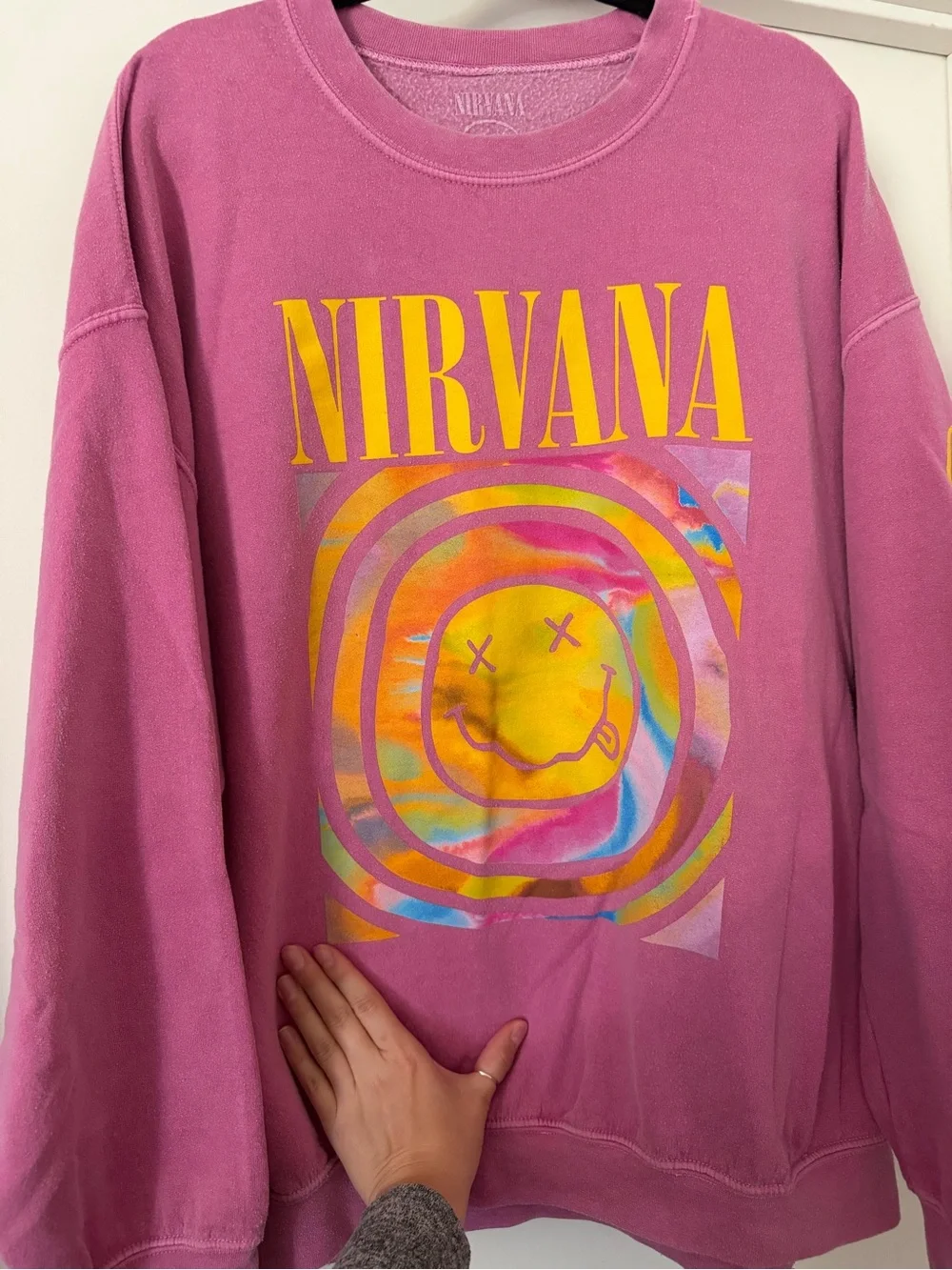 Urban Outfitters nirvana pink